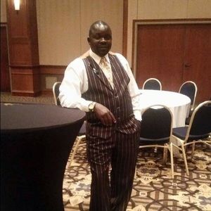 Meet your Posher, Stephen